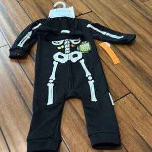 Halloween romper and cap